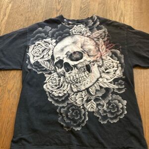 Skull with roses baggy skater tee